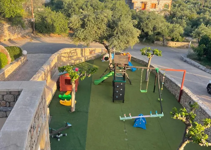 Hotel Kolokotronis Hotel & Spa 4*