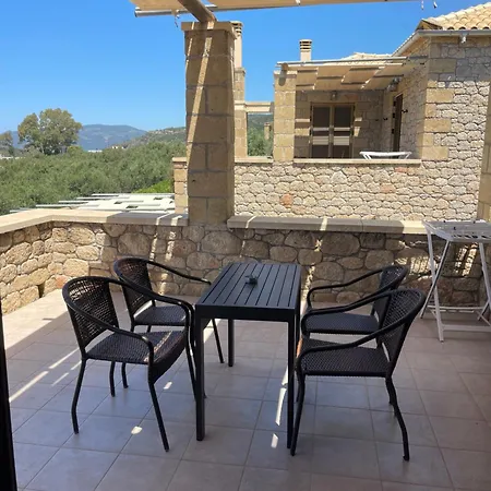 Otel Kolokotronis & 4*