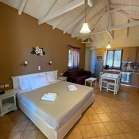 Kolokotronis Hotel & Spa