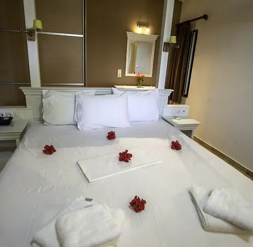 Hotell Kolokotronis & 4*