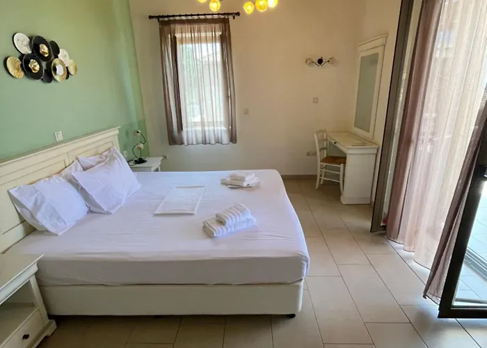 Hotell Kolokotronis & Stoúpa