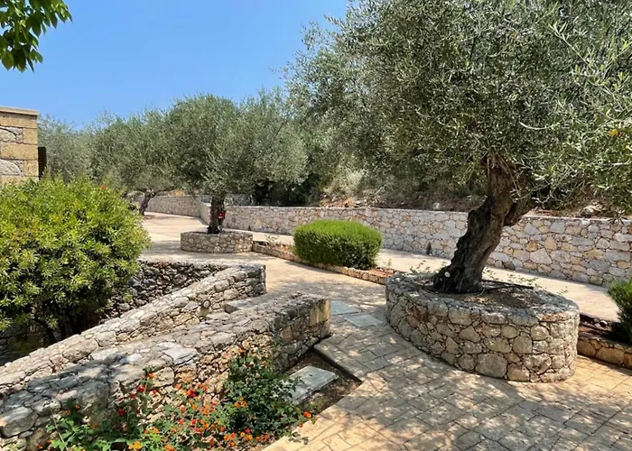 Kolokotronis Hotel & Spa Stoúpa